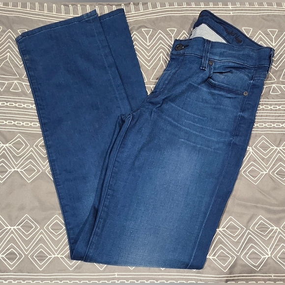 7 For All Mankind Straight Leg Crystal Back Pockets Size 30 - Picture 1 of 8